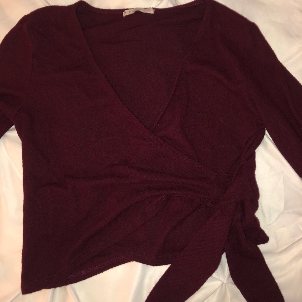 Maroon wrap around tie crop top